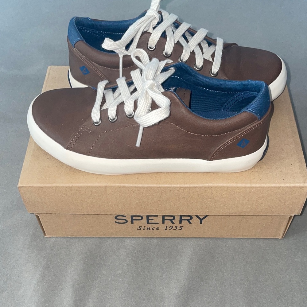 Sperry Kids Sneakers | 13